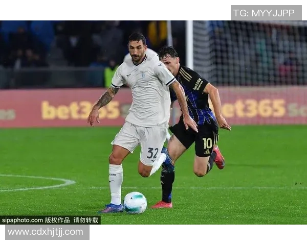 足球明星魅力四射帅气瞬间尽显风采的精彩照片集锦